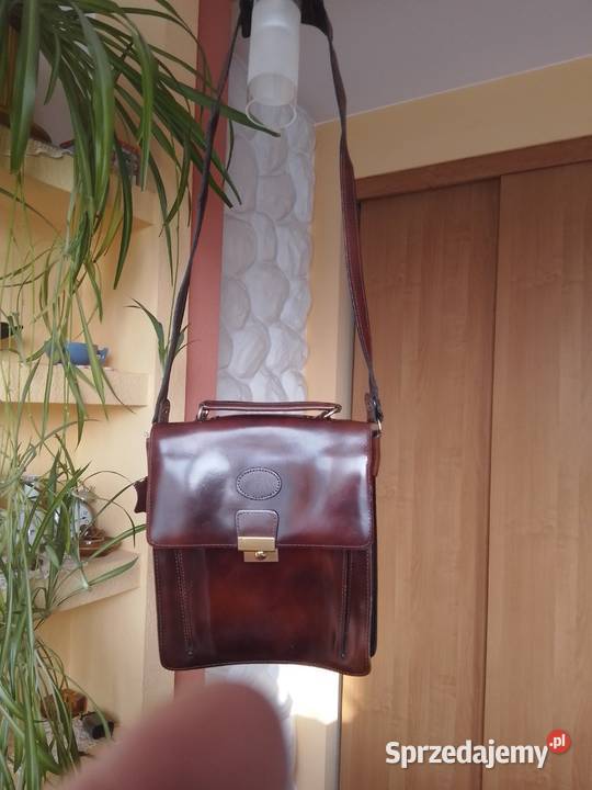 Piękna skórzana raportówka na zatrzask z śląskie