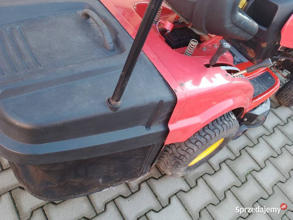 Traktorek mtd z koszem