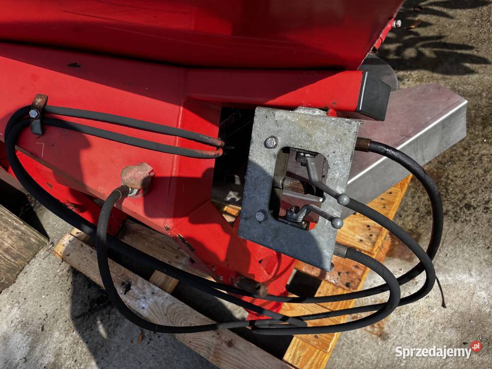 Rozsiewacz akpil xl1000 Rozsiewacze nawozów Środa Wielkopolska sprzedam