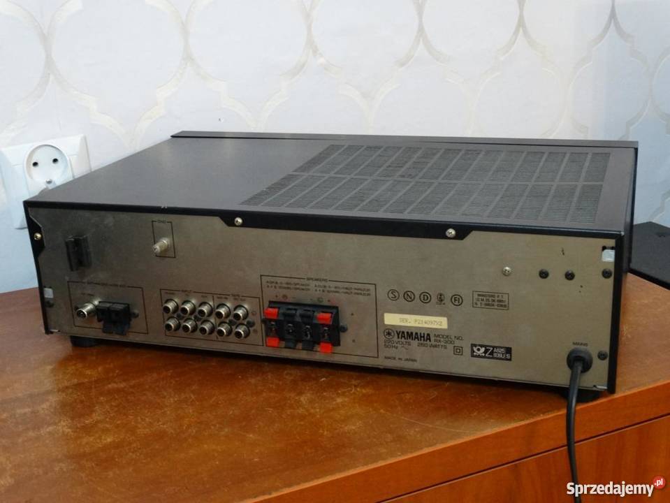 Amplituner Yamaha RX300 mocny 260 wat WYSYŁKA podkarpackie sprzedam