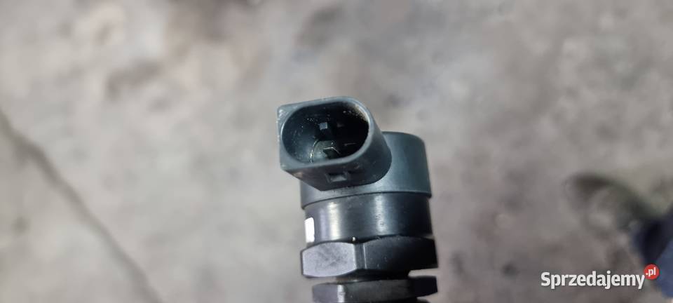 Regulator ciśnienia paliwa m47 0281002481 bosh małopolskie Męcina