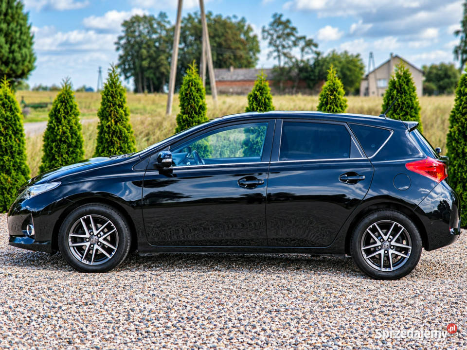 Toyota Auris II 2012 Zarejestrowany w Polsce Sadlno sprzedam
