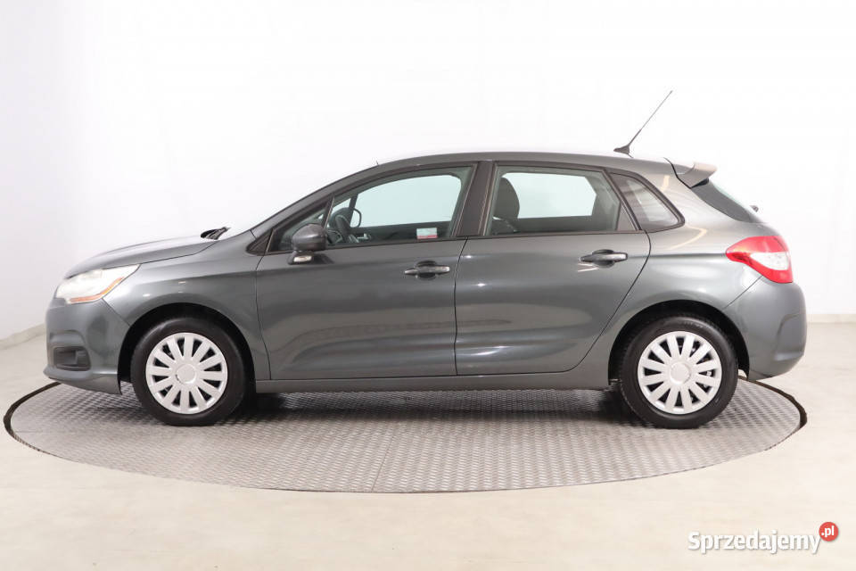 Citroen C4 14 16V wielofunkcyjna kierownica