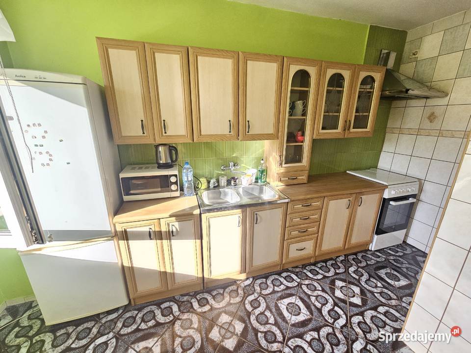 3pok 99met gmina Bolków BALKON PIWNICA OGRÓD balkon
