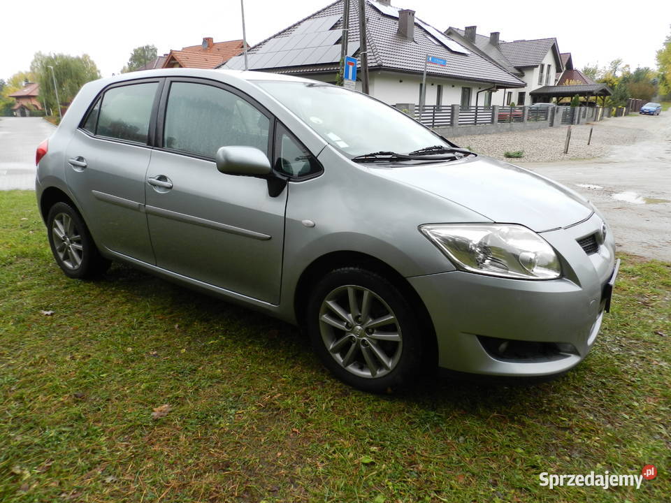 Toyota Auris 16i Automat 5 Drzwi łopatki zmiany biegów Olsztyn