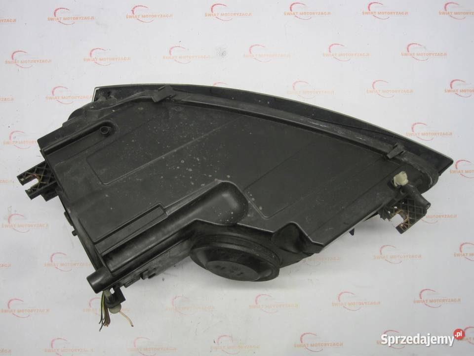 AUDI A3 SPORTBACK I 8PA 09r lampa lewa przód