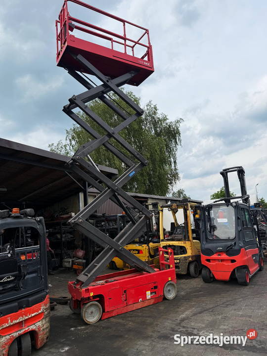 zwyżka podnośnik nożycowy MANITOU 100SEC 10m nie łódzkie Działoszyn
