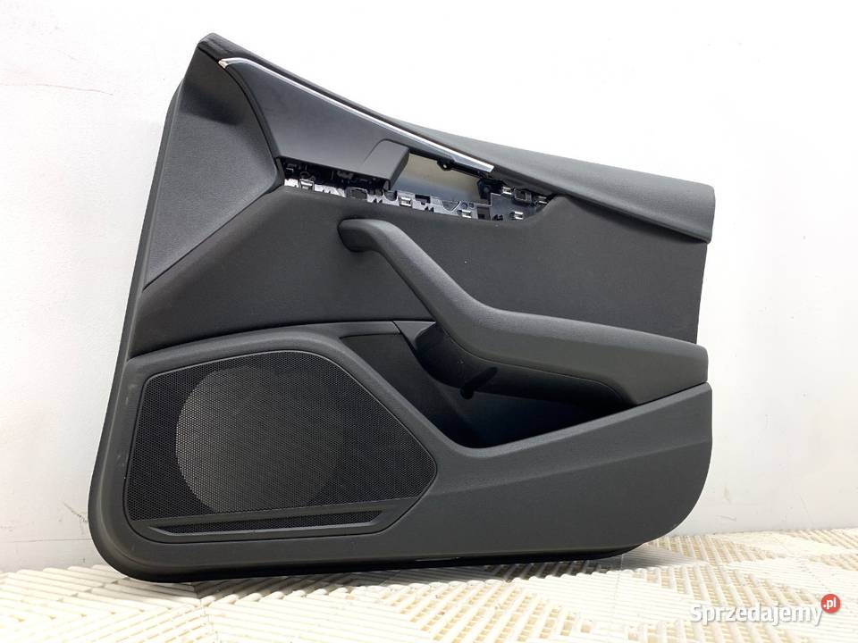 BOCZEK DRZWI PRAWY PRZÓD AUDI A4 B9 Kombi