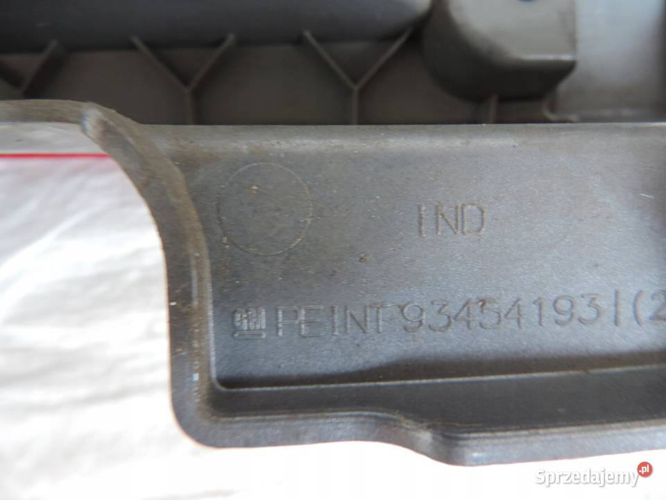 LAMPA PRAWY TYŁ OBUDOWA OPEL VIVARO B 93454193 osobowe