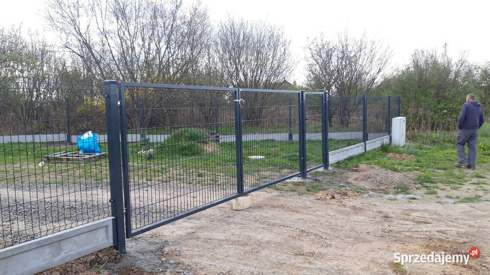 Montaz ogrodzen panelowe z materialami Janów Lubelski