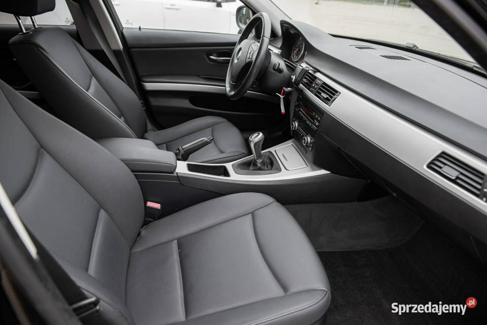 BMW 320 LCI 320d 143 Super Stan Opłacona nieuszkodzony sprzedam