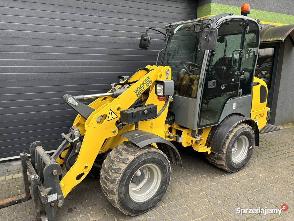 ładowarka wacker neuson WL 30 weidemann jcb Lębork sprzedam