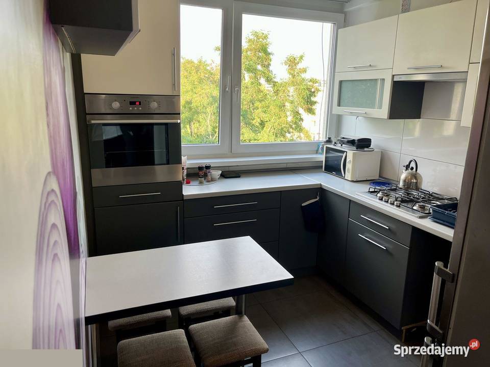 4 oddzielne pokoje osobna kuchnia balkon Popowice