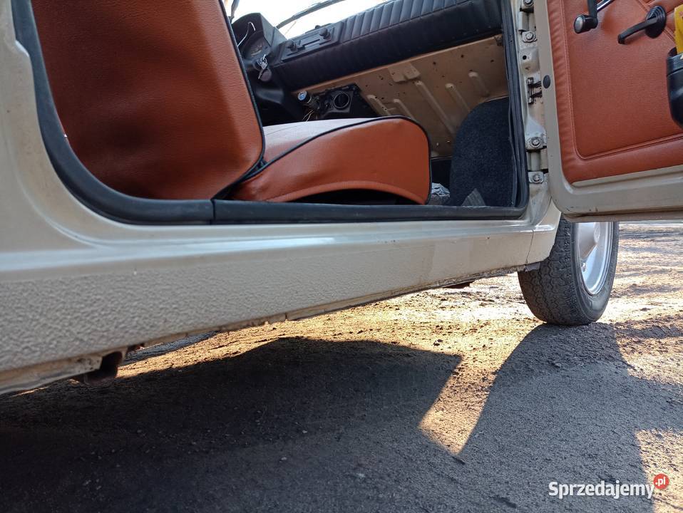 Polski Fiat 126p pierwsza seria 600 Oryginał 100 Sosnowiec