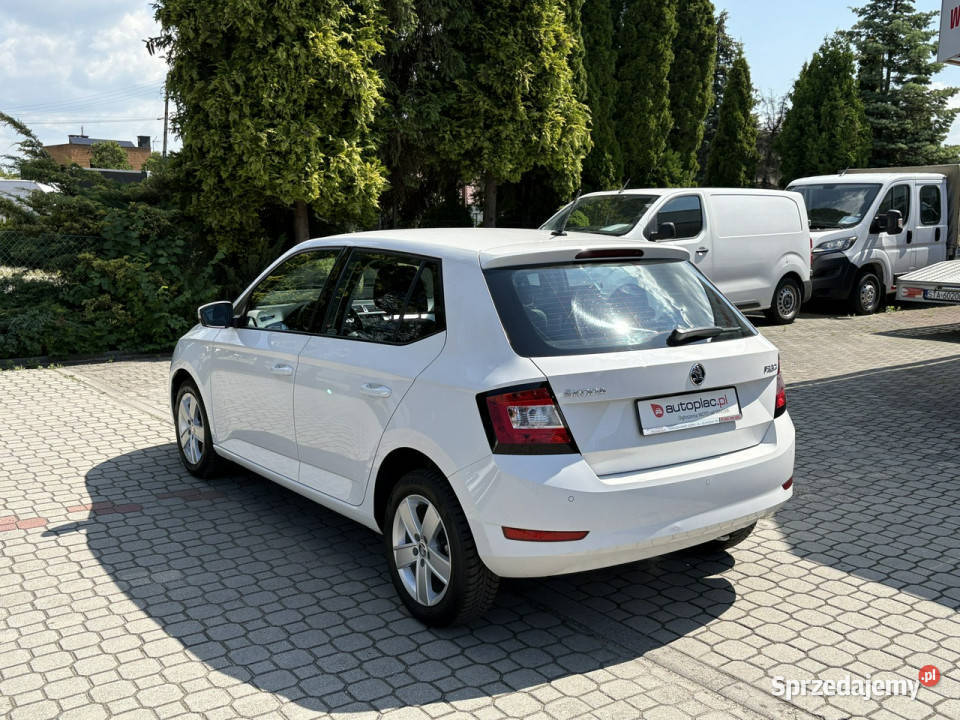 koda Fabia 10 95 Podgrzewane foteleTempomat nieuszkodzony