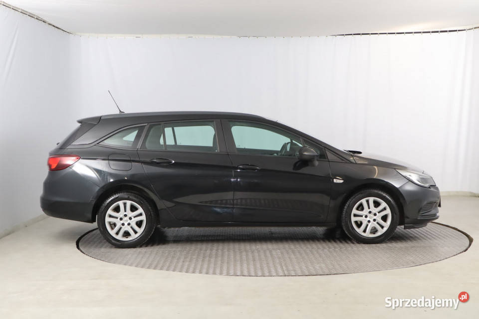 Opel Astra 16 CDTI diesel Zabrze