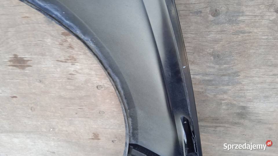 AUDI A4 B8 BŁOTNIK PRZÓD PRAWY LZ9Y osobowe