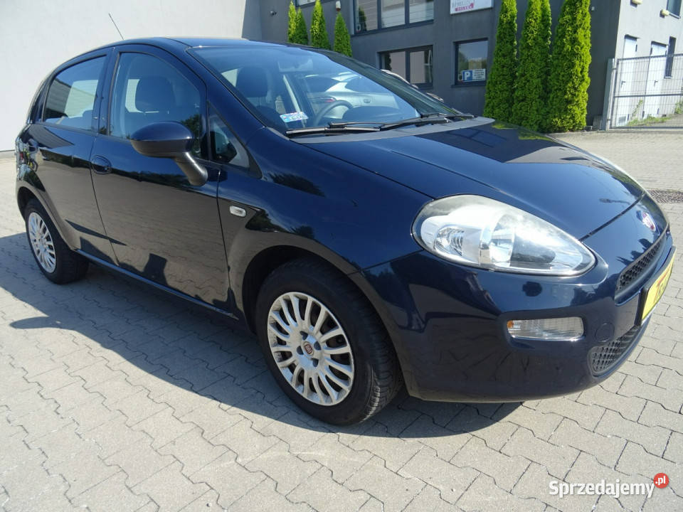 Fiat Punto 2012 Easy 14 77Niski przebiegKrajowy granatowy Łódź