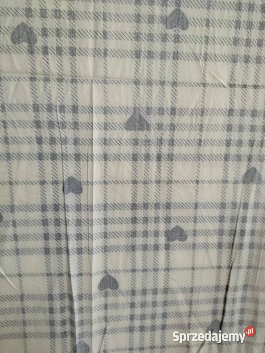 Chusta Szalik apaszka serca na beżowym tle złote Wieluń