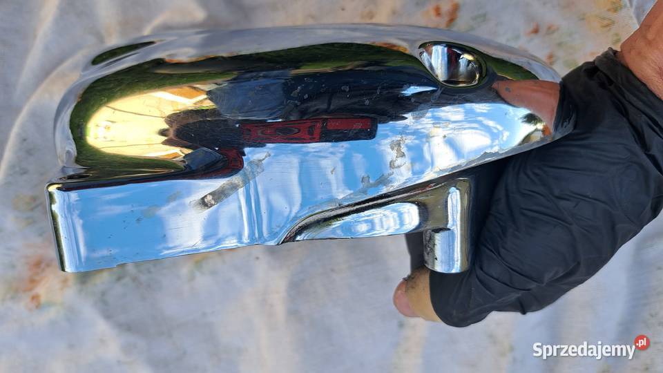 Osłona pokrywa dekiel zębatki łańcucha Triumh Chełm