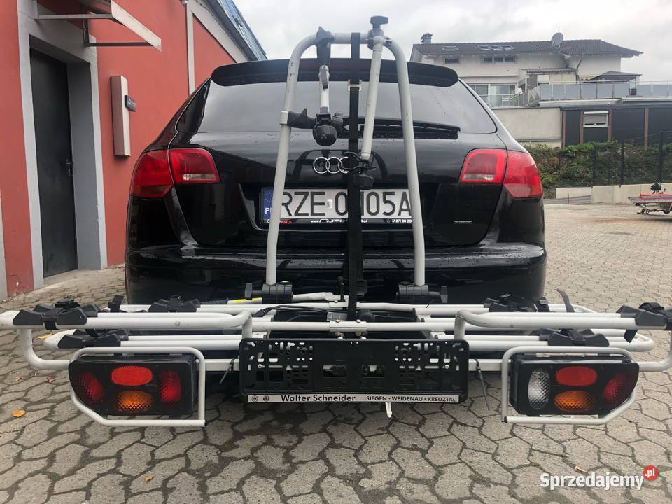 Bagażnik na 4 towery uchylny montowany na Hak Głogów Małopolski