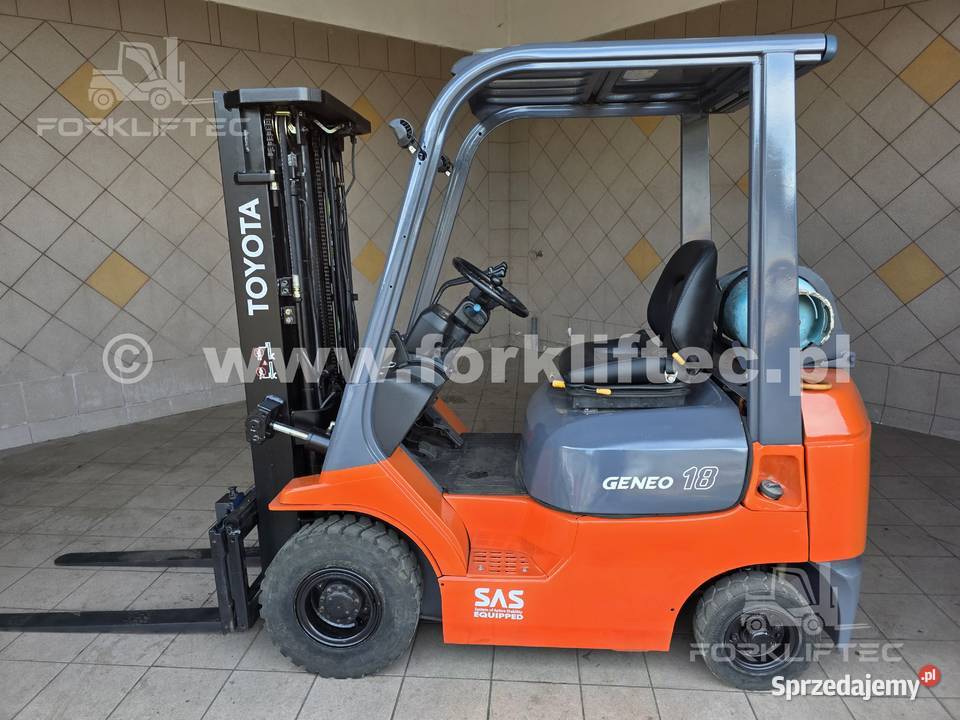 Wózek widłowy TOYOTA 7FGF18 1750 Triplex TOYOTA śląskie