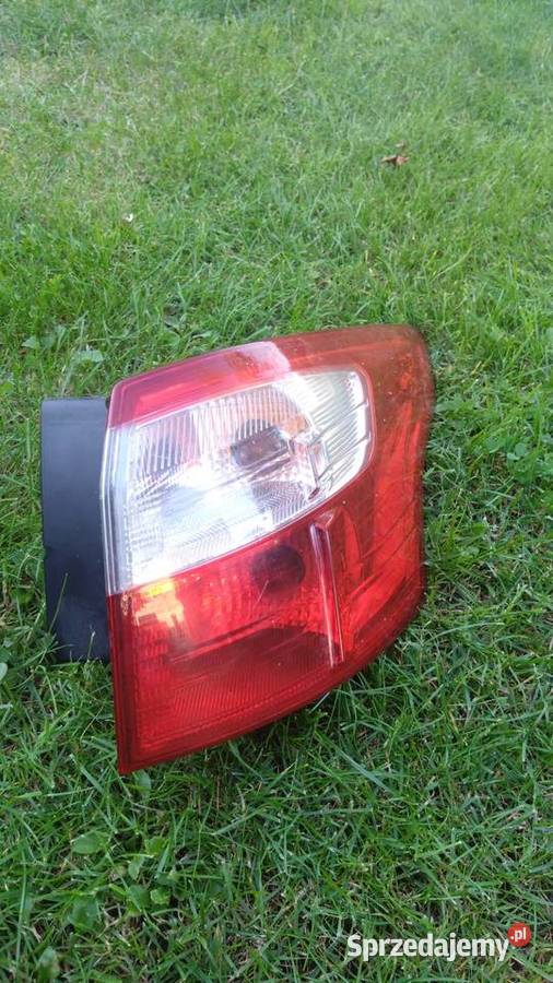 Lampa tył prawa Focus mk3 kombi Konin