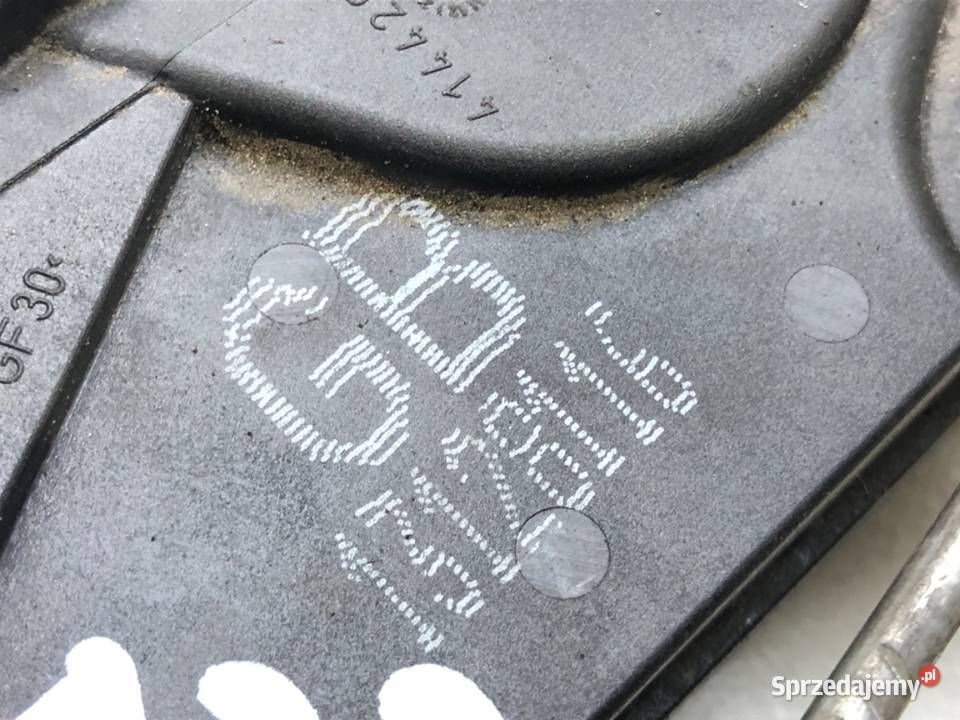 ZAMEK TYŁ PRAWY OPEL ASTRA H Hatchback 13128116 osobowe Motoryzacja