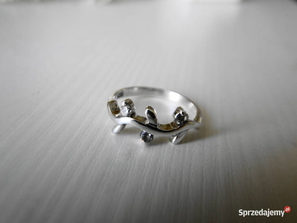 Ciekawy pierścionek srebro 925 Pierścionki Warszawa