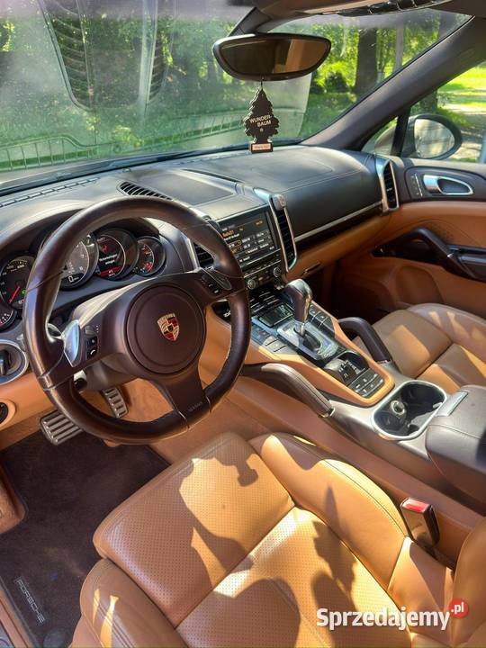 Porsche Cayenne PIŁKARZA 4806cm3 Dobrodzień