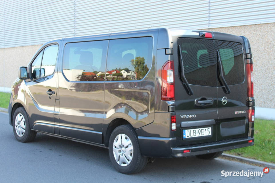 Opel Vivaro CDi 140 9 osobowy II 20142019 klimatyzacja Vivaro dolnośląskie sprzedam