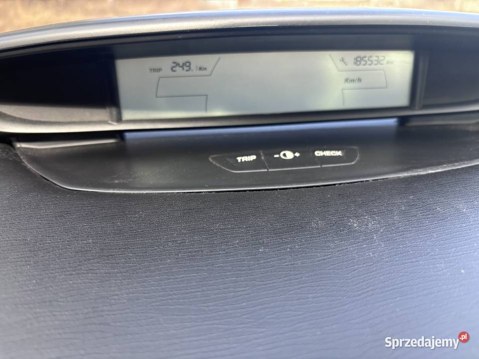 Citroen C4 nieuszkodzony Dziurów