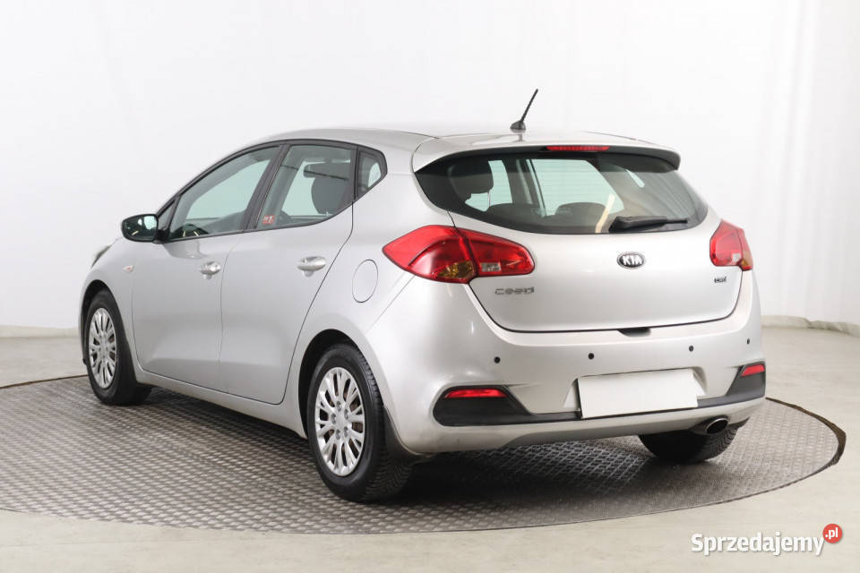 Kia Ceed 14 CRDi 4/5 sprzedam