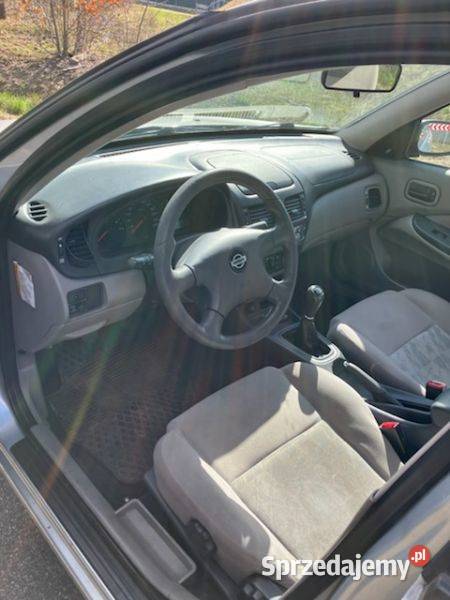 Nissan Almera Salon Polska benzyna Almera Warszawa