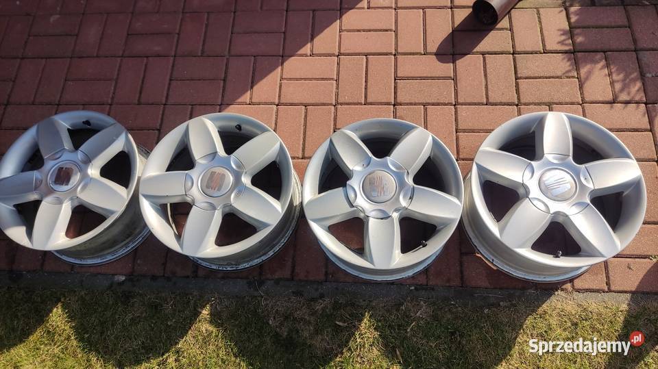 Felgi Seat 16 5x112 et59 571mm aluminiowe Samochodowe Siedlce