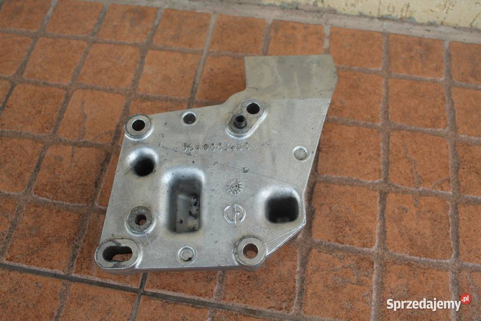 ŁAPA WSPORNIK SILNIKA CITROEN C3 I 14 B