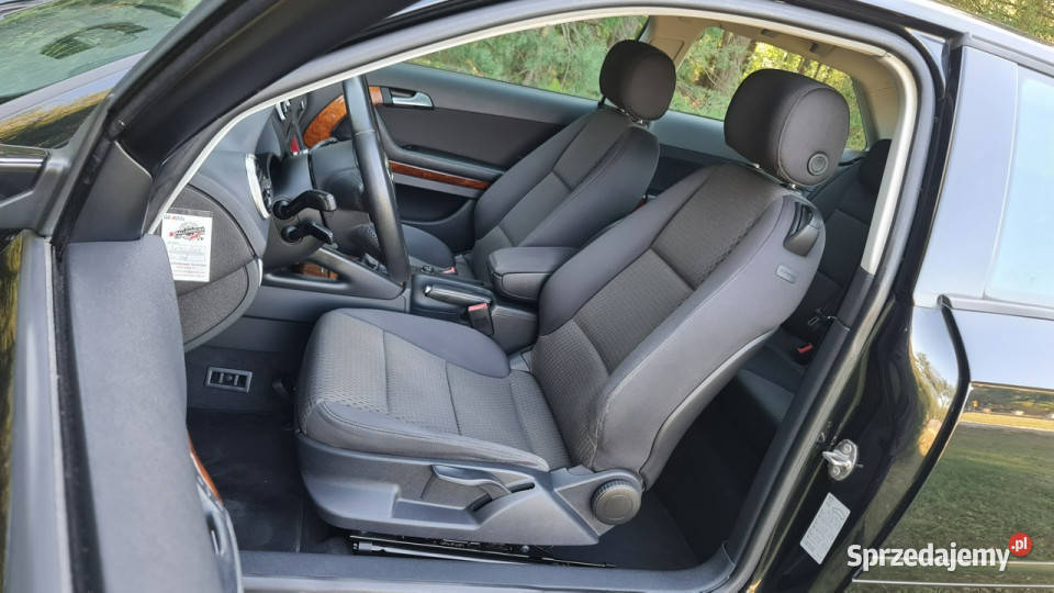 Audi A3 3drzwiowe 20 TDI 140 Ambiente Czarna 140KM świętokrzyskie Chmielnik
