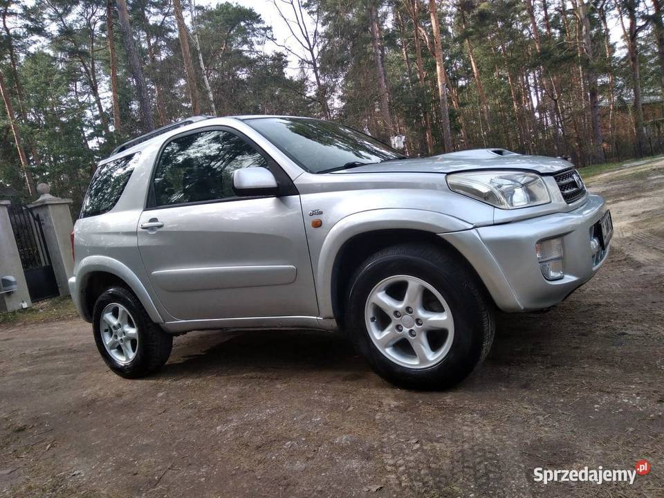 Toyota RAV4 3D 4x4 hak szyberdach RAV4 Starowola