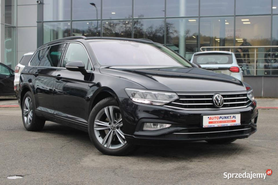Volkswagen Passat 2022r Carplay Podgrz Fotele Kraków