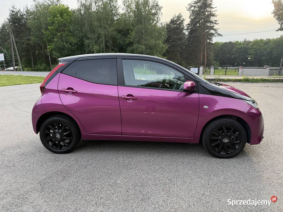 Toyota Aygo Selection XCITE Magenta 2018 r MP3 małopolskie