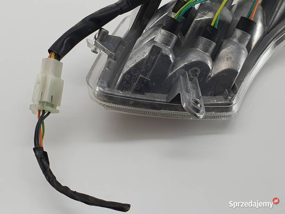 LAMPA TYL LEWA KIERUNKOWSKAZ PEUGEOT EVIVACITY Lampy tylne Janowice