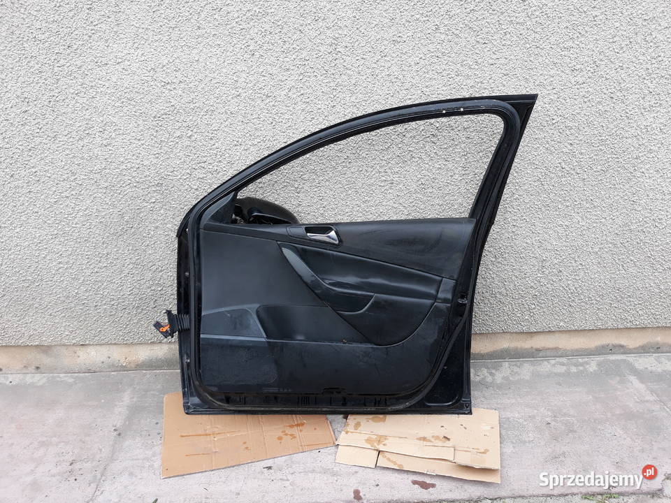 VW Passat b6 drzwi Prawe przednie Karoseria Ostrówek