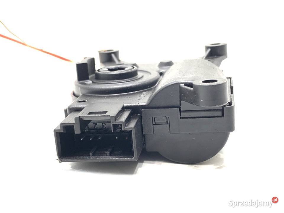 SILNIK NAGRZEWNICY SKODA 2Q0907511F SUPERB III