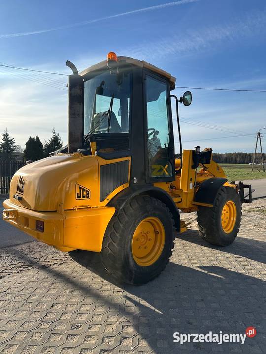 Ładowarka JCB 408
