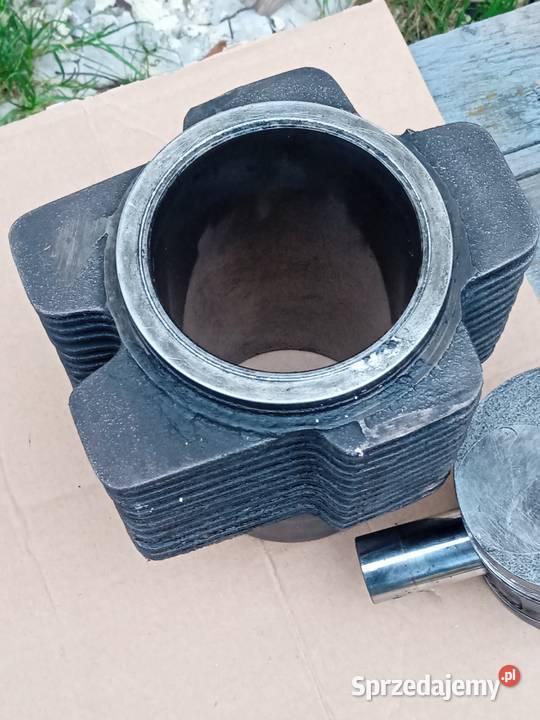 Do sprzedania cylinder z tłokiem do silnika s 7 Limanowa