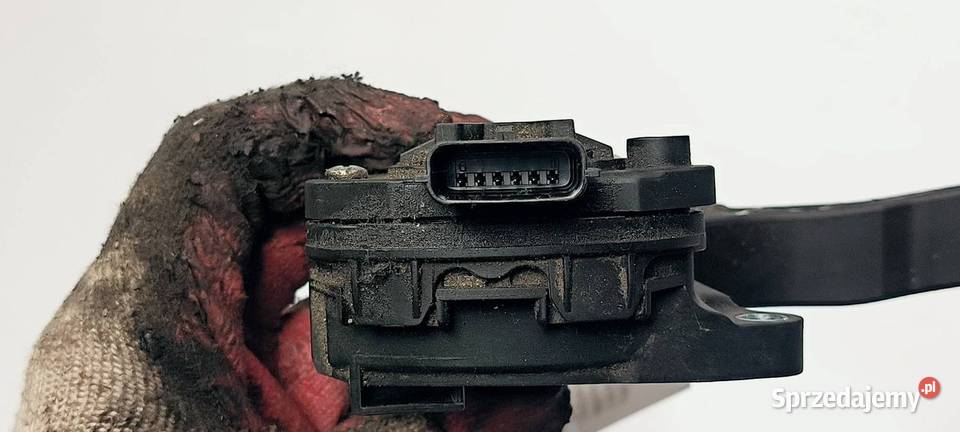 PEDAŁ RENAULT MASTER III 180101626R Lipno