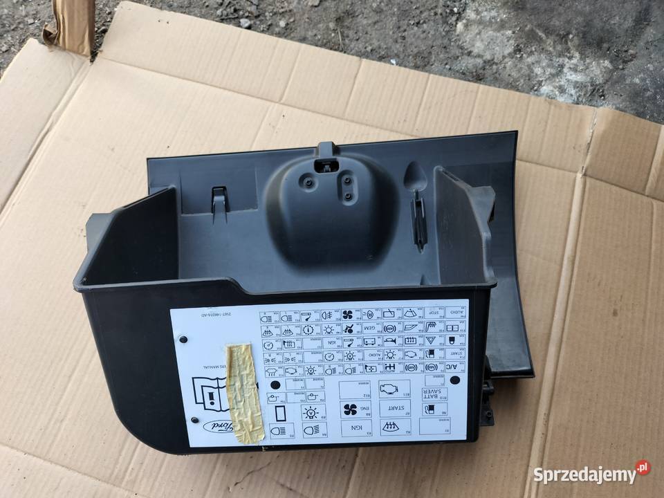 FIESTA MK5 MK6 FUSION MK1 SCHOWEK PASARZERA osobowe lubelskie Kamień-Kolonia