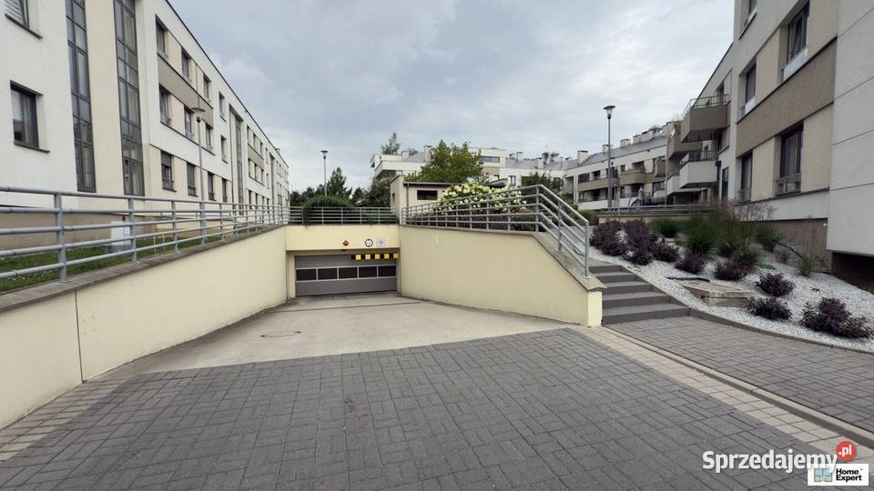 5 Miejsc Postojowych 70m2 Iwaszkiewicza Wrocław Garaże i miejsca postojowe dolnośląskie