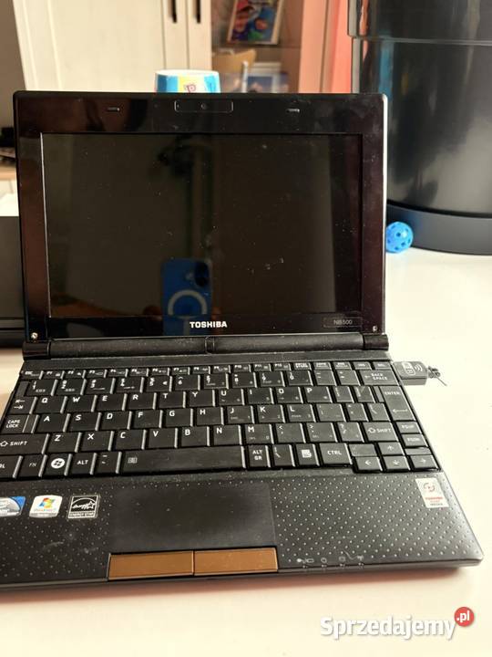 Syndyk sprzeda prawo własności do Netbooka Komputery i Akcesoria pomorskie Gdańsk sprzedam