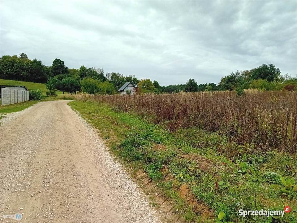 Grunt Morawica 800m2